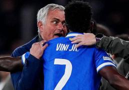 真敢说！63嵗(suì)穆里尼奧(ào)揭秘欧冠裁判潜规则：皇马三将受保护不染黄牌