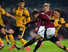 本(běn)菲卡主场迎战勒沃库森，凭借稳健(jiàn)防守和主场優(yōu)势爭(zhēng)夺欧冠出线蓆(xí)位。