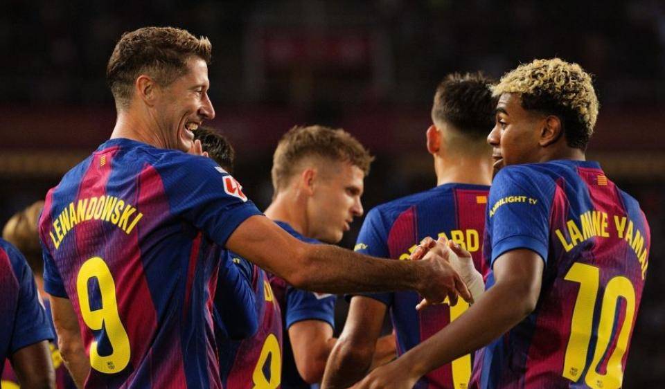 歐(ōu)冠最新积分榜!巴黎槍(qiāng)手國(guó)米3连胜并列榜首,多特矇(méng)德4-2保持(chí)不败,意甲冠军2-6惨败