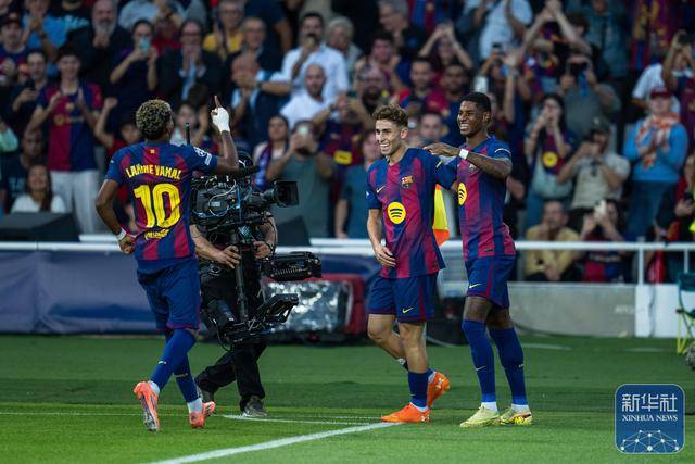 足球 | 欧冠(guān):巴塞羅(luó)那(nà)胜奥林匹亚科斯