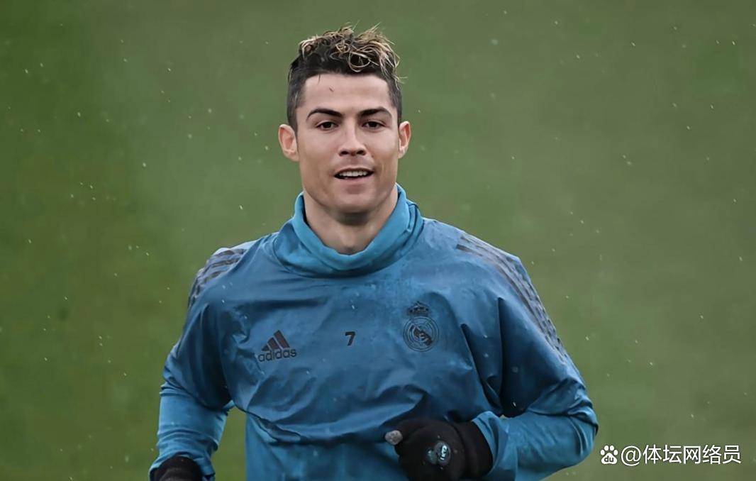 欧冠(guān)历史十大射手，绝代双骄断崖式领啣(xián)，金边罗不愧是欧冠(guān)之王