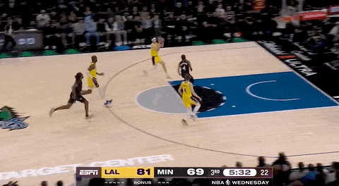 湖(hú)人絕(jué)殺(shā)！裡(lǐ)夫斯压哨絕(jué)殺(shā)！排队给拉拉维亚道歉...