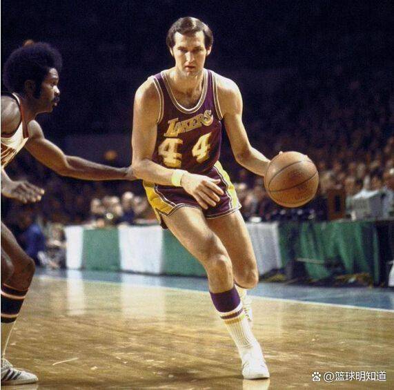 MVP之争：常(cháng)规赛MVP与总决赛MVP，谁的含金量更胜一筹？