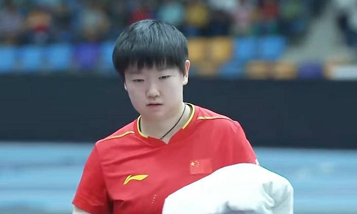 印度亚锦赛女团半决赛：孙颖莎3-1申裕斌，场馆出現(xiàn)漏水事件