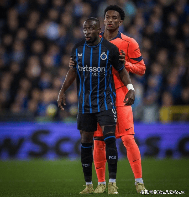 欧冠对攻战:巴萨三度(dù)扳平3-3布鲁日,VAR两度(dù)取消进球