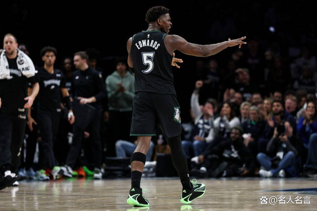 首月战罢,2025-26赛季NBA首期最佳阵容出(chū)炉