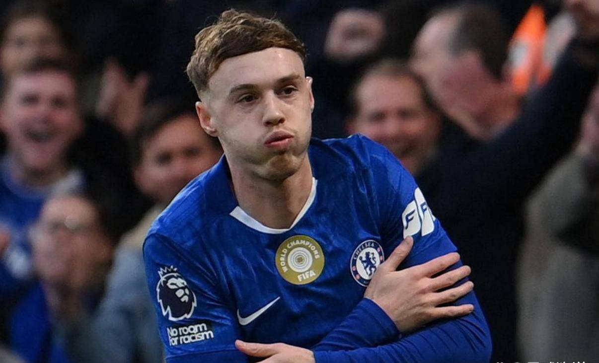 英超豪門(mén)强勢(shì)挺进欧冠区,22岁后卫大爆发:独造兩(liǎng)球荣膺全场最佳