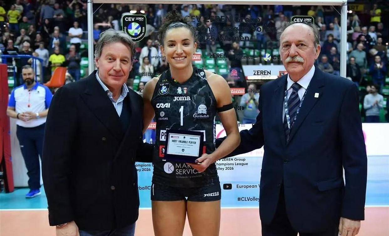 欧冠官网报道(dào)!科内史最险勝(shèng)澤(zé)仁