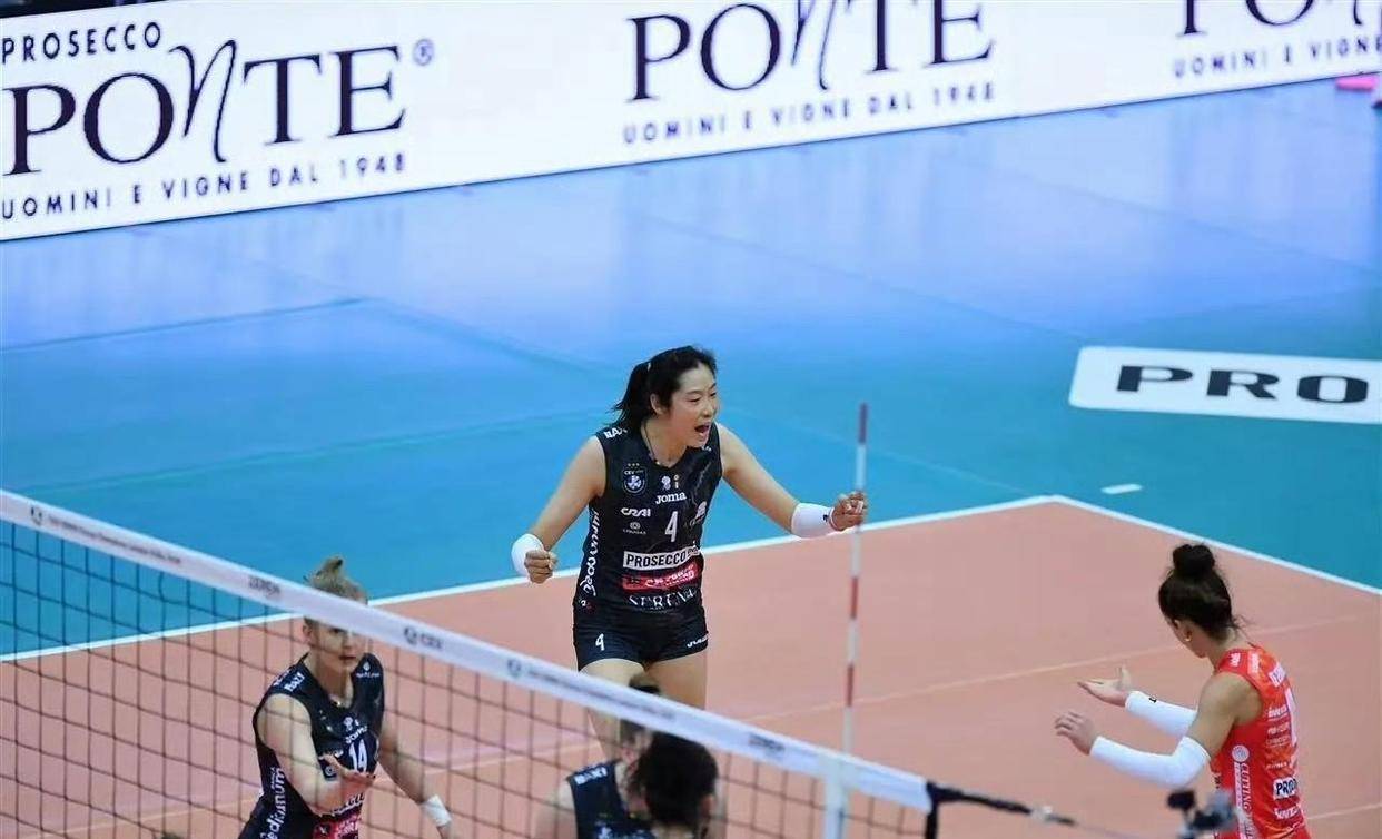 欧冠官网报道(dào)!科内史最险勝(shèng)澤(zé)仁