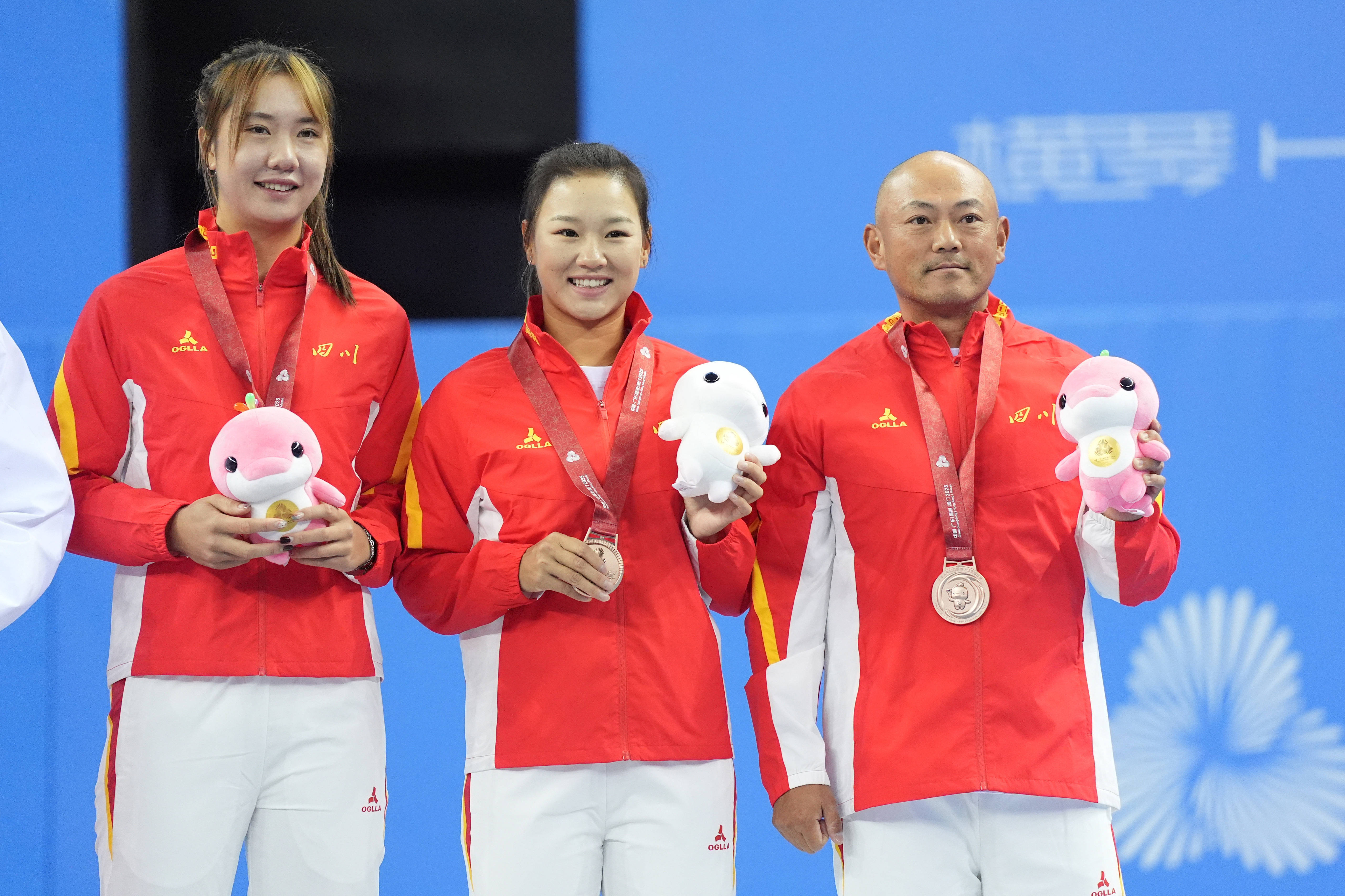 全運(yùn)会｜网球(qiú)——女子(zi)双打颁奖仪式