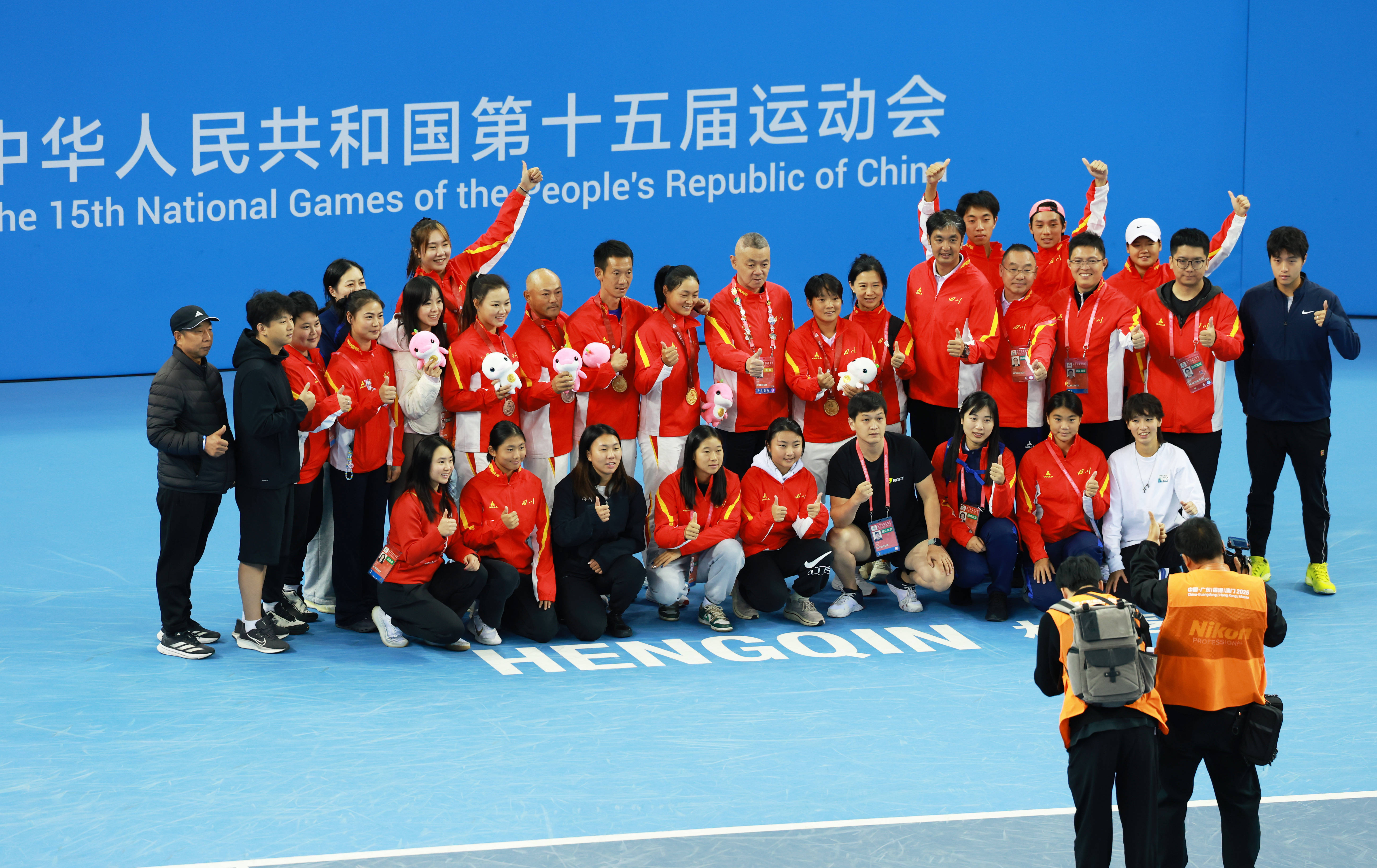 全運(yùn)会｜网球(qiú)——女子(zi)双打颁奖仪式