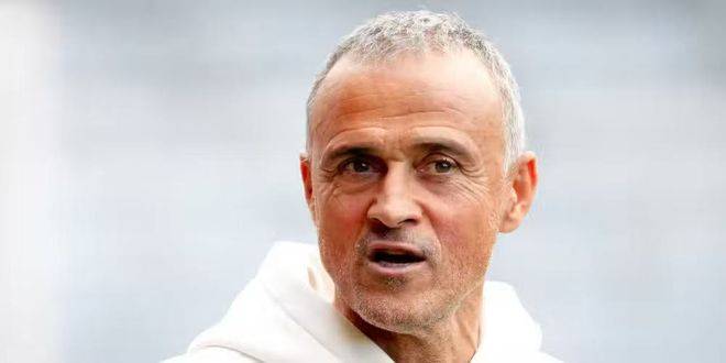 官宣倒计时？PSG 为留恩里克拼了，欧冠衛(wèi)冕(miǎn)稳了